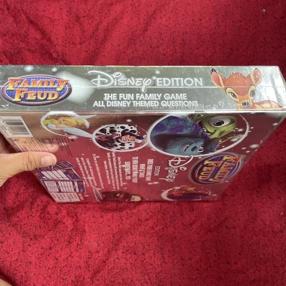 Family Feud Disney Edition Game NIB/Sealed - Picture 3 of 3